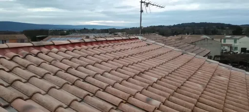 Changement du fêtage closoir à Aix-en-Provence, Aix-en-Provence, TS TOITURE