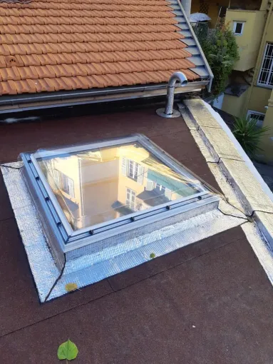 Pose de Vélux sur une villa à Marseille, Aix-en-Provence, TS TOITURE